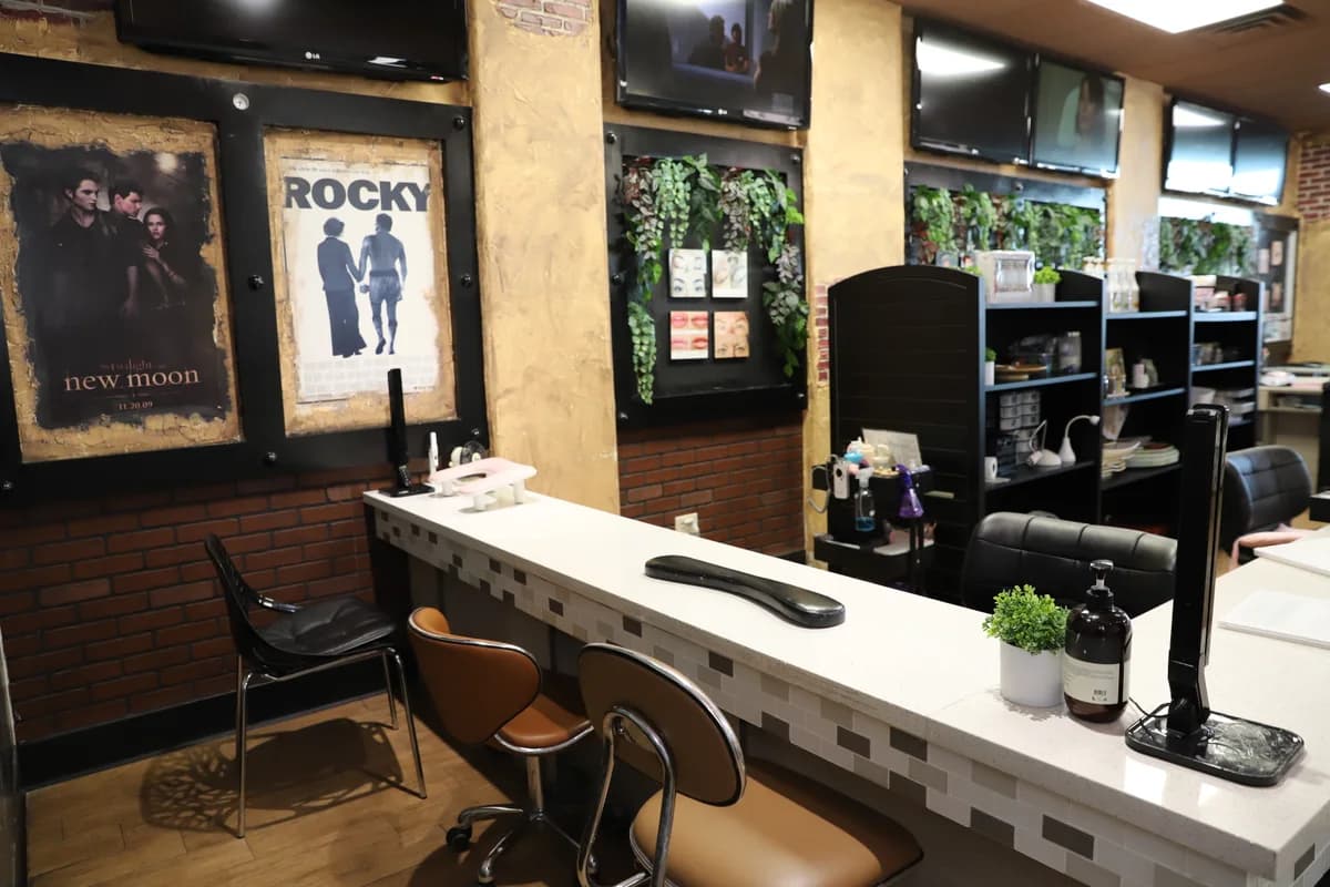 Manicure tables and the nail bar.